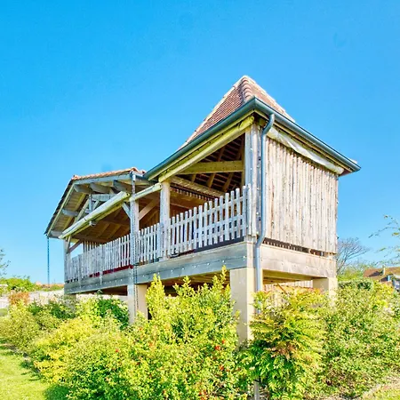 Holiday home Les De *