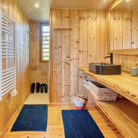 Les De Дом отдыха Монбазйяк