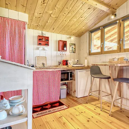 Les De * Монбазйяк